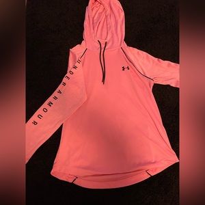 Small pink Under Armor long sleeve with black detailing